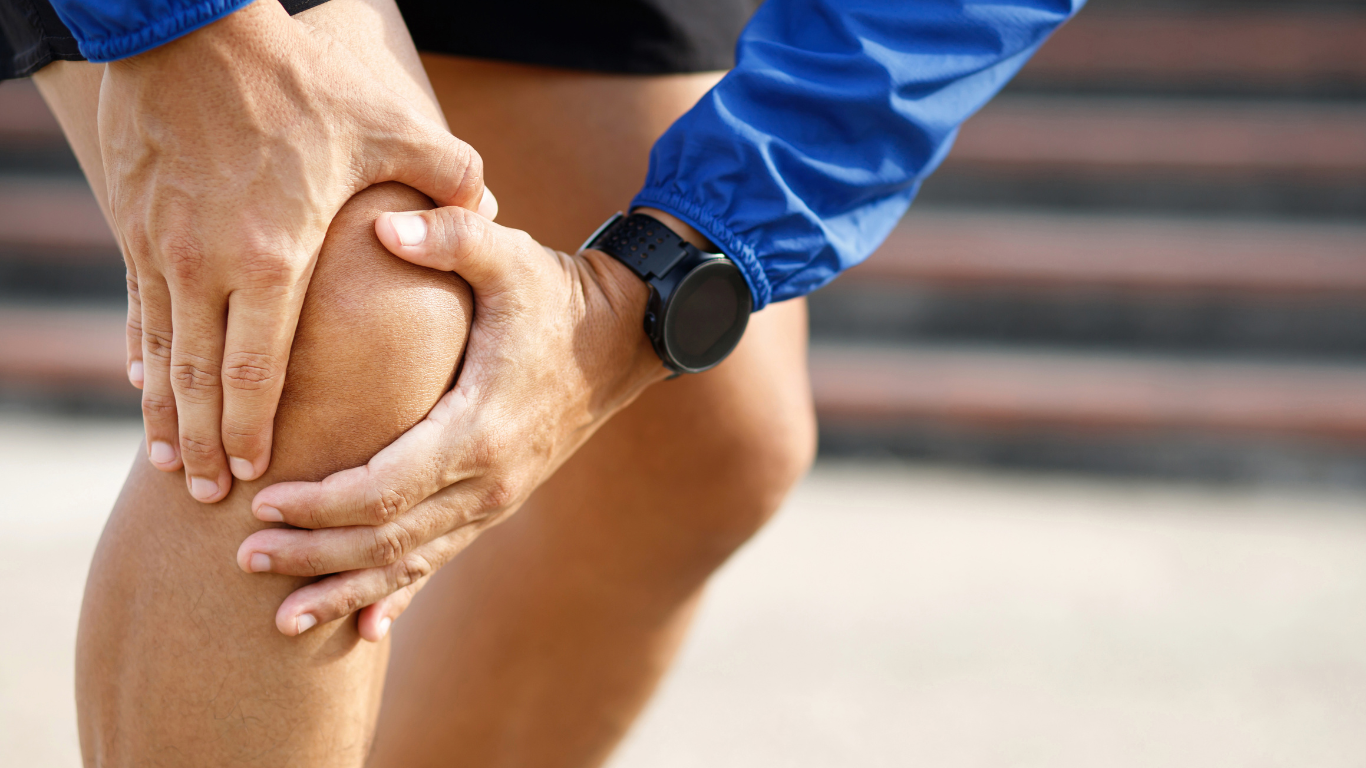 knee pain and injury management for Knee Pain, Knee Injuries (e.g Runner’s Knee, Jumper’s Knee), Knee Meniscus Tear, Knee ACL Tear, Cruciate Ligament Injury