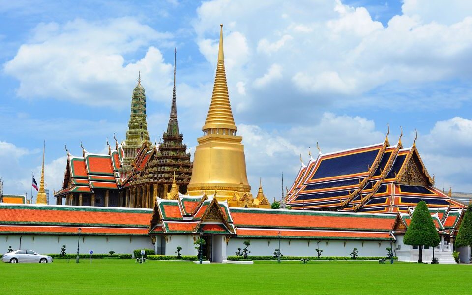 Travel smart in Thailand with vaccine advice, essential tests, and health tips from Regis Medical Singapore GP Doctors.