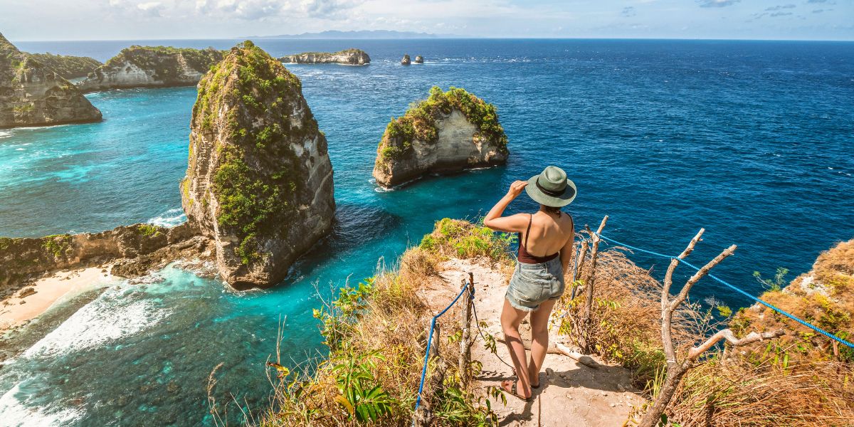 Routine and recommended vaccines for travel in Indonesia