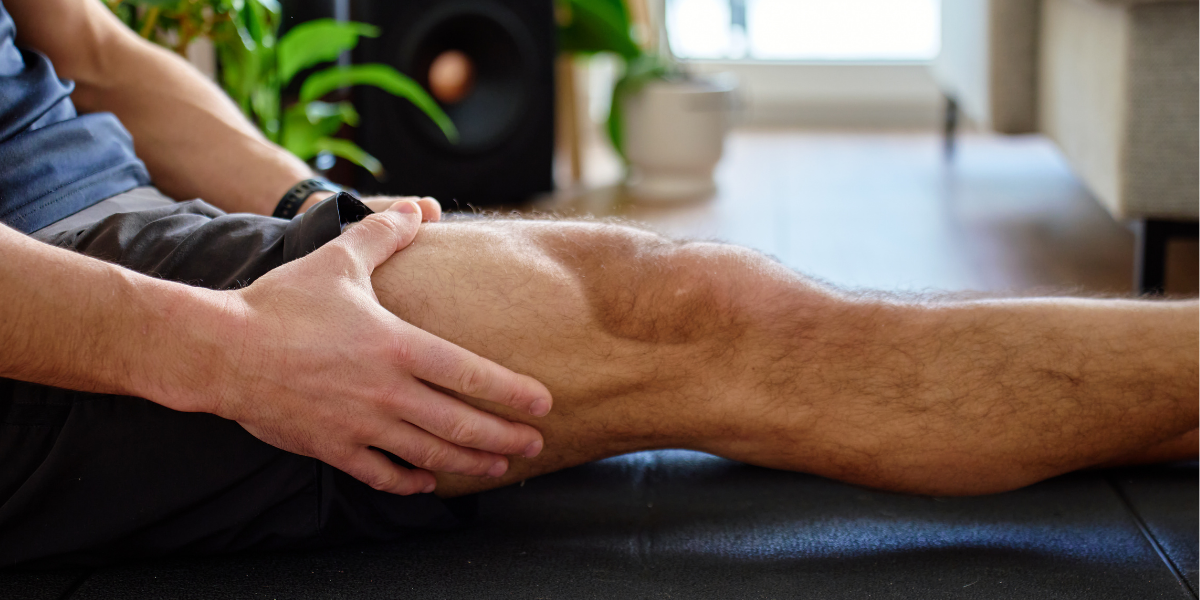 Knee Twist Injury Treatment and Rehabilitation in Singapore - at gp clinic with physiotherapy and acupuncture